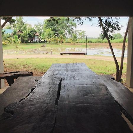 Resort Railumpoo Nakhon Sawan Ngoại thất bức ảnh
