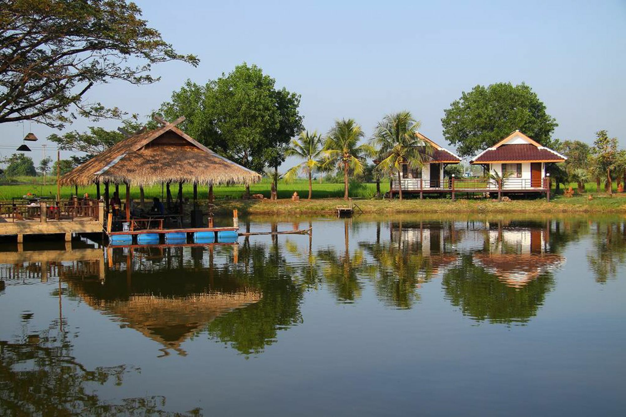Resort Railumpoo Nakhon Sawan Ngoại thất bức ảnh