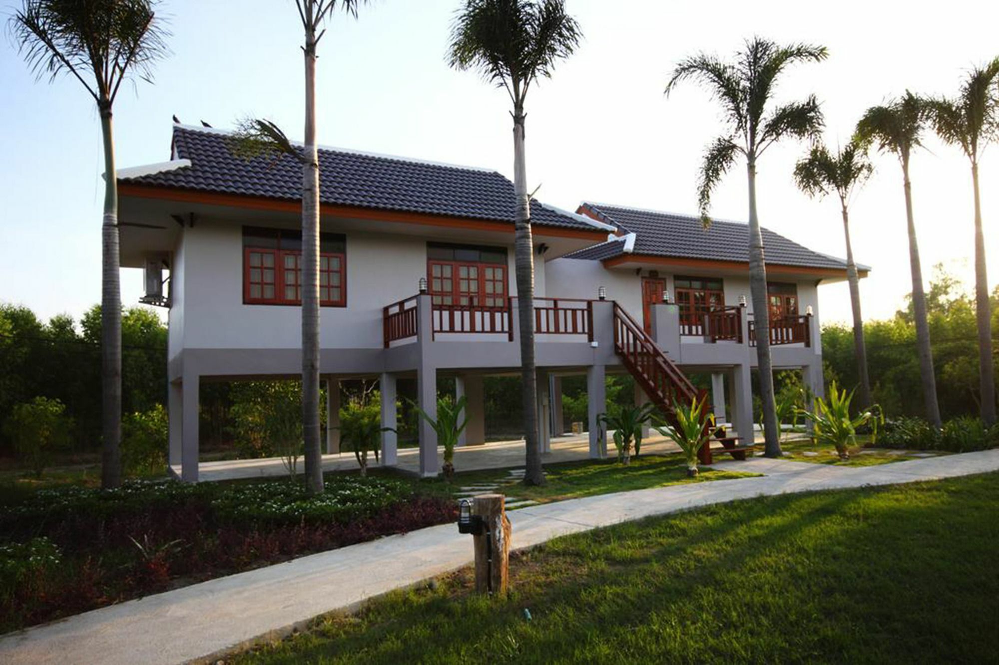 Resort Railumpoo Nakhon Sawan Ngoại thất bức ảnh